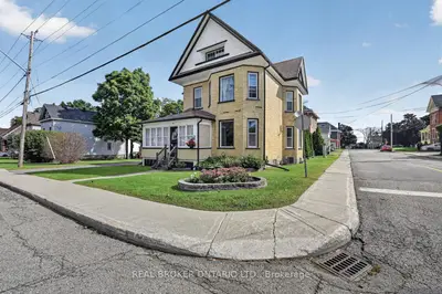 27 Abel Street, Smiths Falls, On K7a 4l9