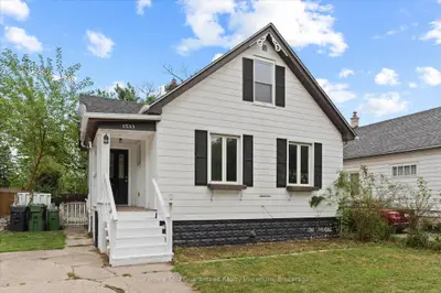 1533 Alexis Road, Windsor, On N8y 4p1