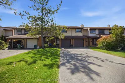 107 Castlefrank Road 8, Kanata, On K2l 2y1