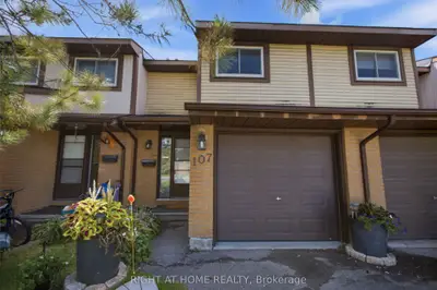 107 Castlefrank Road 8, Kanata, On K2l 2y1
