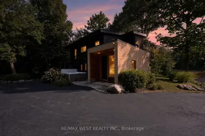 112 Kitzbuhl Crescent, Blue Mountains, On L9y 0s5