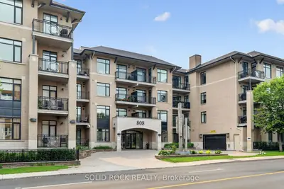 808 Bronson Avenue Ph18, Dows Lake - Civic Hospital And Area, On K1s 5a4