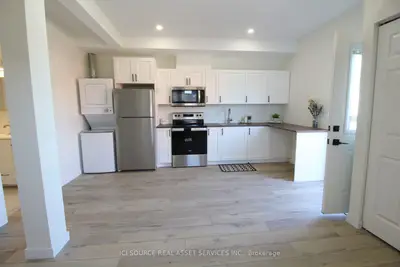 2 Talbot Street S Unit 7, Essex, On N8m 1a7