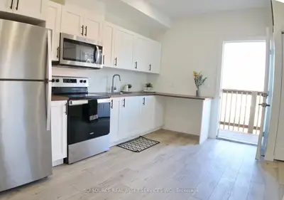 2 Talbot Street S Unit 7, Essex, On N8m 1a7