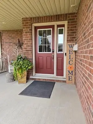 5 Fairfield Drive, Stratford, On N5a 0a5