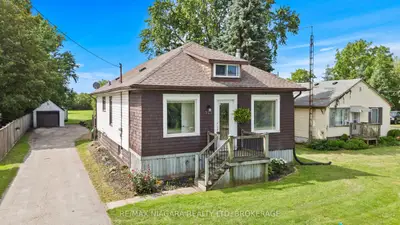 702 Main Street, Port Colborne, On L3k 5v4