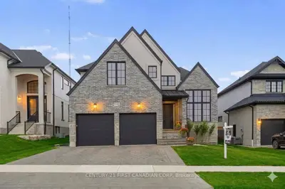1909 BOARDWALK Way, London South, ON N6K 4P9