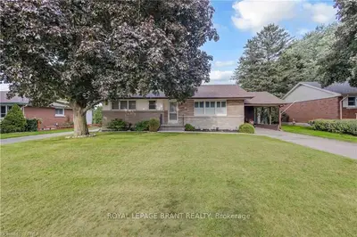 18 Kingsmount Crescent, Brantford, On N3t 5l7