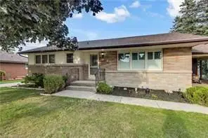 18 Kingsmount Crescent, Brantford, On N3t 5l7