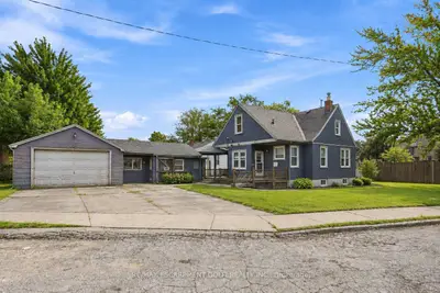 240 PELHAM Road, St. Catharines, ON L2S 1X6