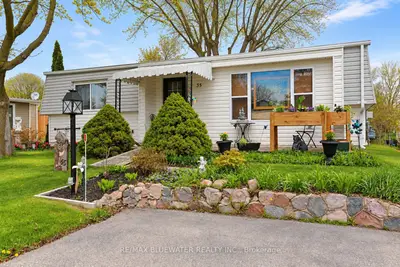 35 PEBBLE BEACH Parkway, South Huron, ON N0M 1T0