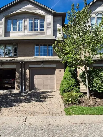 270 NORTH CENTRE Road 25, London North, ON N6G 5E2