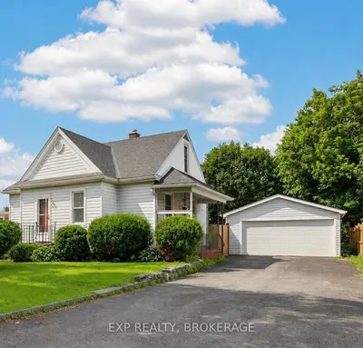 650 Hillside Drive, Gananoque, On K7g 2e4