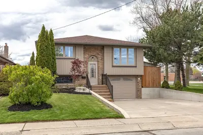 116 Highridge Avenue, Hamilton, On L8e 3y9