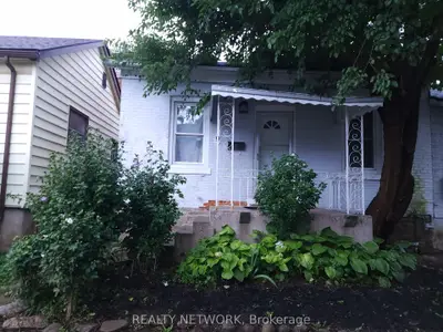 9 Woodland Avenue, St. Catharines, On L2r 5a1
