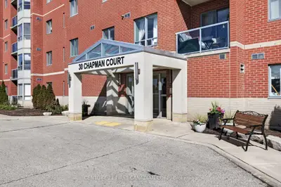 30 CHAPMAN Court 203, London North, ON N6G 4Y4