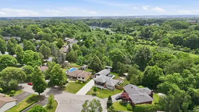 21 Agincourt Place, London South, On N5z 4e8