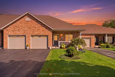 98 Maple Street, Port Colborne, On L3k 6g7