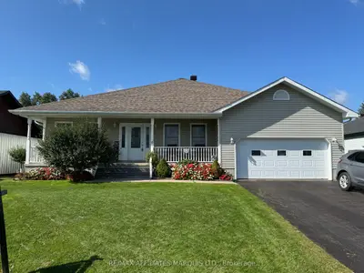 9 Grove Street, South Dundas, On K0e 1k0