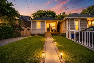 41 Biggar Avenue, Hamilton, On L8l 3z3