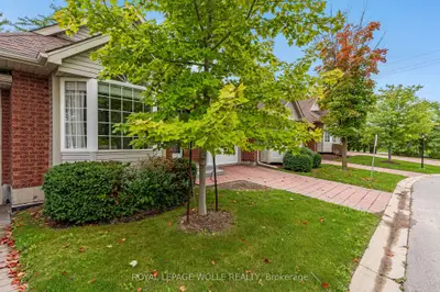 360 Erbsville Road 44, Waterloo, On N2t 2w3