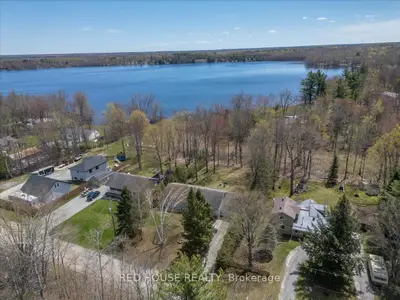 32 MCLEISH Drive, Kawartha Lakes, ON L0K 1W0
