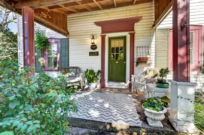 438 Main Street, Loyalist, On K0h 1g0