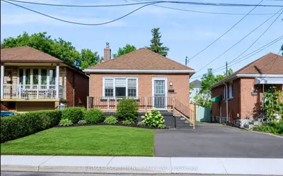 256 East 25th Street, Hamilton, On L8v 3a7