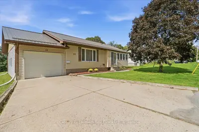 18 Dingman Street, Centre Hastings, On K0k 2k0