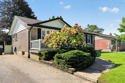 49 Centennial Drive, Port Hope, On L1a 3s9