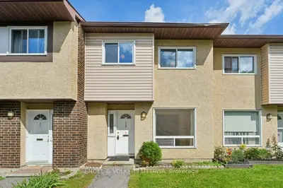 1280 Cahill Drive 18, Hunt Club - South Keys And Area, On K1v 9r1