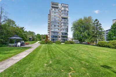 2 Mowat Avenue 206, Kingston, On K7m 1k1