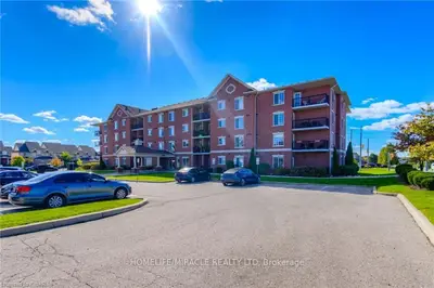 415 Grange Road 101, Guelph, On N1e 0c4