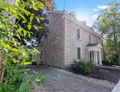 35 Mackay Street, New Edinburgh - Lindenlea, On K1m 2b2