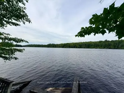 220 East Whalley Lake Road E, Magnetawan, On P0a 1p0