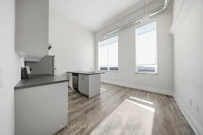 11 Queen Street 303, Brantford, On N3t 3b2