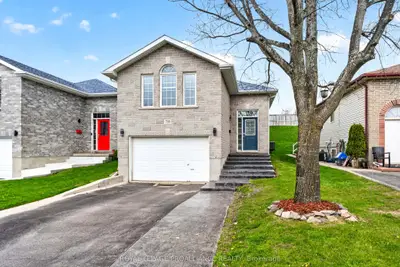 733 Tanner Drive, Kingston, On K7m 8y2