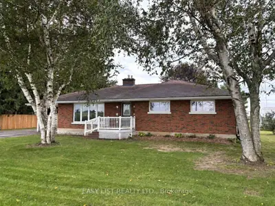 21 Bruce Rd 22, Brockton, On N4n 3b9