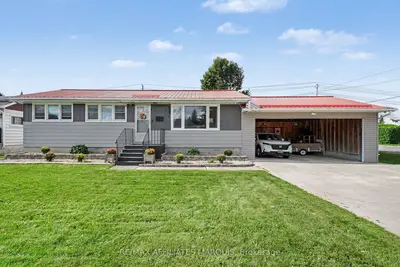 86 Jasper Avenue, Smiths Falls, On K7a 4e1