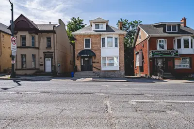 267 Main Street W, Hamilton, On L8p 1j5