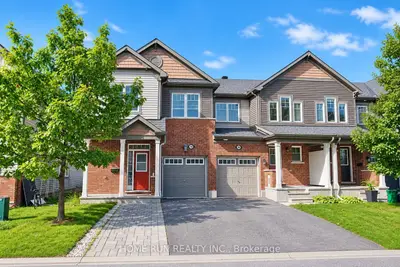 580 Meadowcreek Circle, Kanata, On K2m 0j8