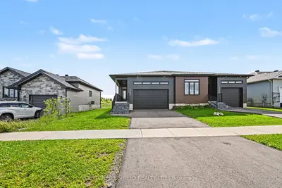 2288 Crewson Court, Cornwall, On K6h 0h5