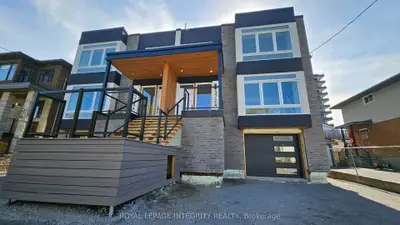 374 Berkley Avenue B, Carlingwood - Westboro And Area, On K2a 2g7