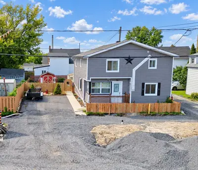 32 Seymour Avenue, Cornwall, On K6j 4m1