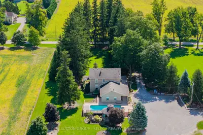 10072 Argyle Street, North Middlesex, On N0m 1a0