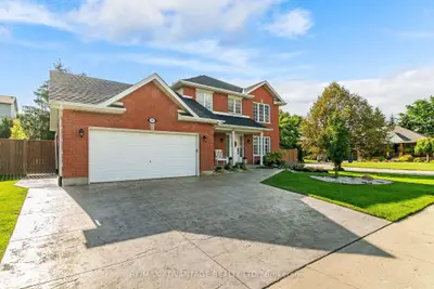 37 Calvert Lane, Middlesex Centre, On N0m 2a0