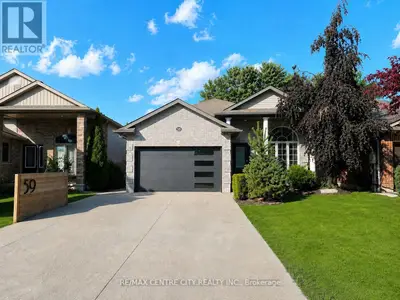 59 Bridle Path, Strathroy-caradoc, On N7g 4k3