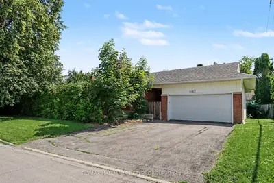 2067 Bangor Street, Elmvale Acres And Area, On K1g 2x6