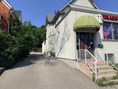 612 King Street E, Kitchener, On N2g 2m1