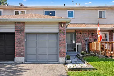 24 Garden Avenue, Perth, On K7h 3l9